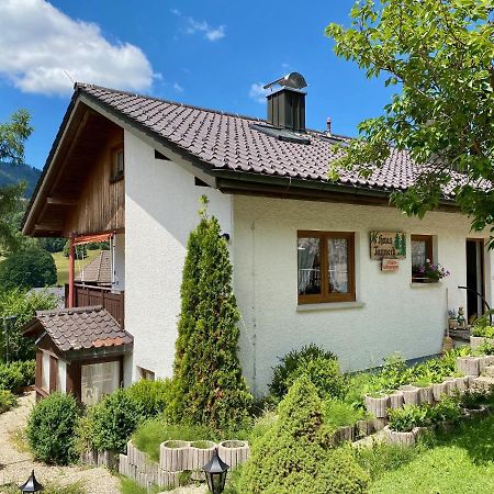 Haus Tanneck Apartamento St. Blasien Exterior foto